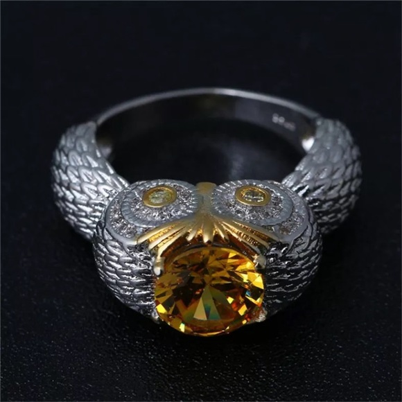 1.5 carat yellow topaz antique silver - Picture 6 of 8